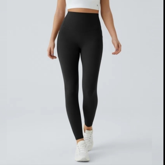 NWT Halara Ultrasculpt SoCinched Pocket Leggings Size M - Picture 5 of 10
